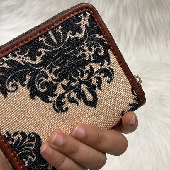 Zouk Mughal Motif Women's Mini Wallet - Picture 10 of 10